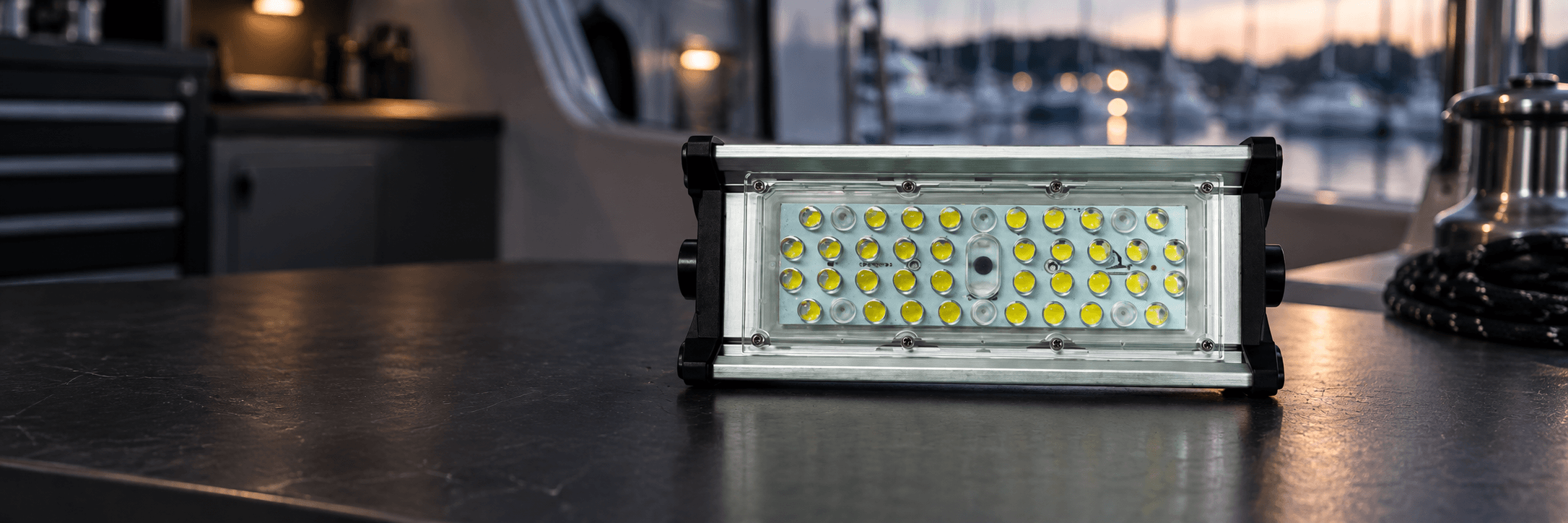 Proiettore LED ricaricabile No.1 | 50W
